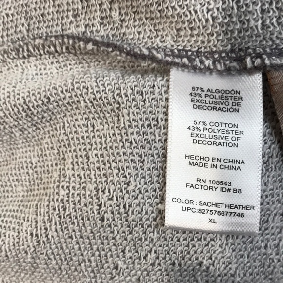 Gray embellished pullover - Picture 4 of 5